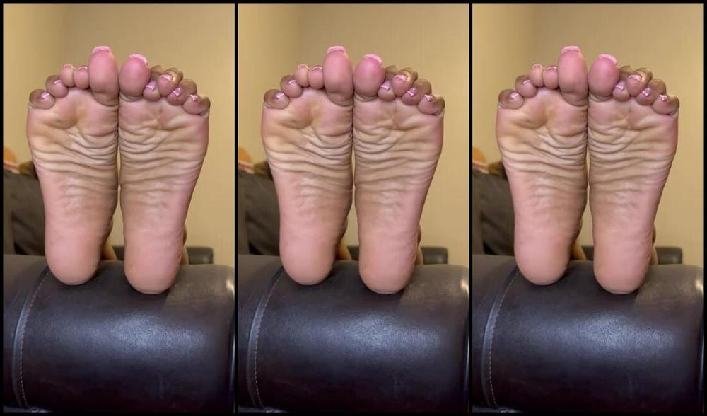 The Foot Worship Legend Nicknamed Enjoyyourfetish 04 01 2024 Onlyfans Video Solezofagoddess Pink French Foot Play Part 2