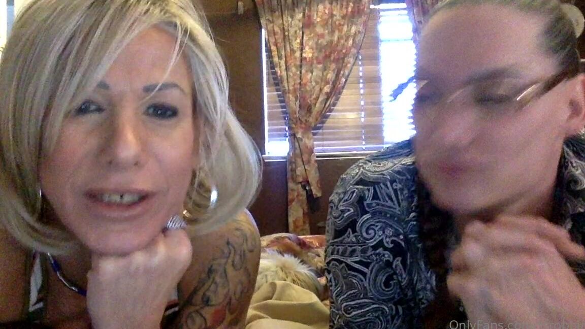 Tsrobbiracks I Interviewed Https Onlyfans Com Tsnikkiedickie At My House In My Bedroom On My Kingsi