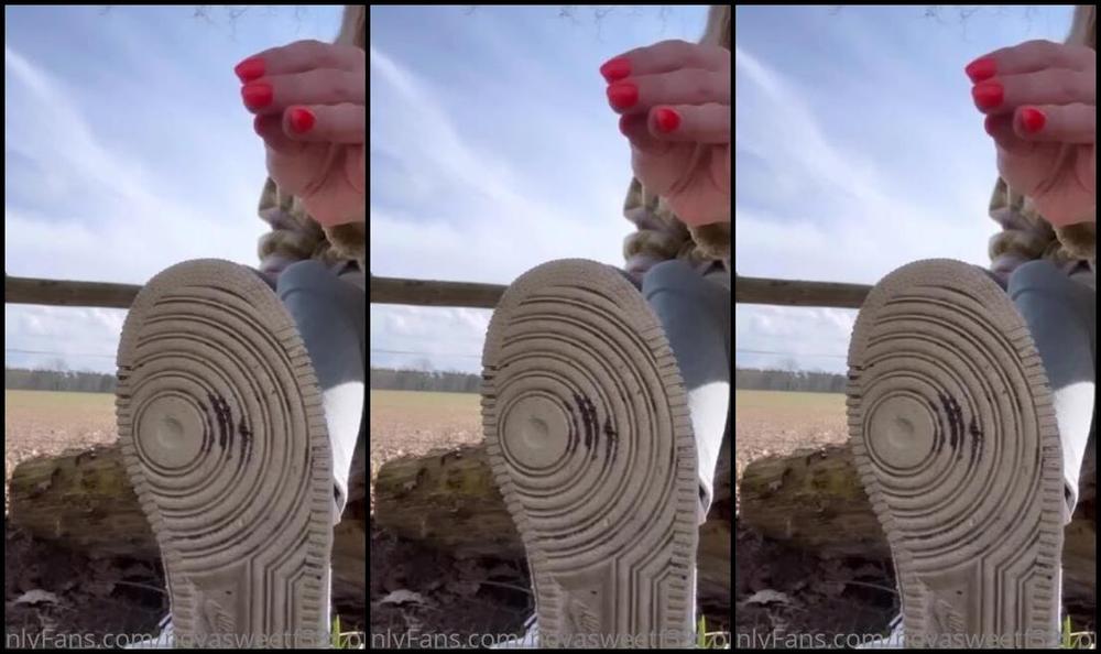 Indubiopronova Nicknamed Indubiopronova Onlyfans Kneel Down Open Your Mouth And Stick Out Your Tongue You Know What To Do Lick