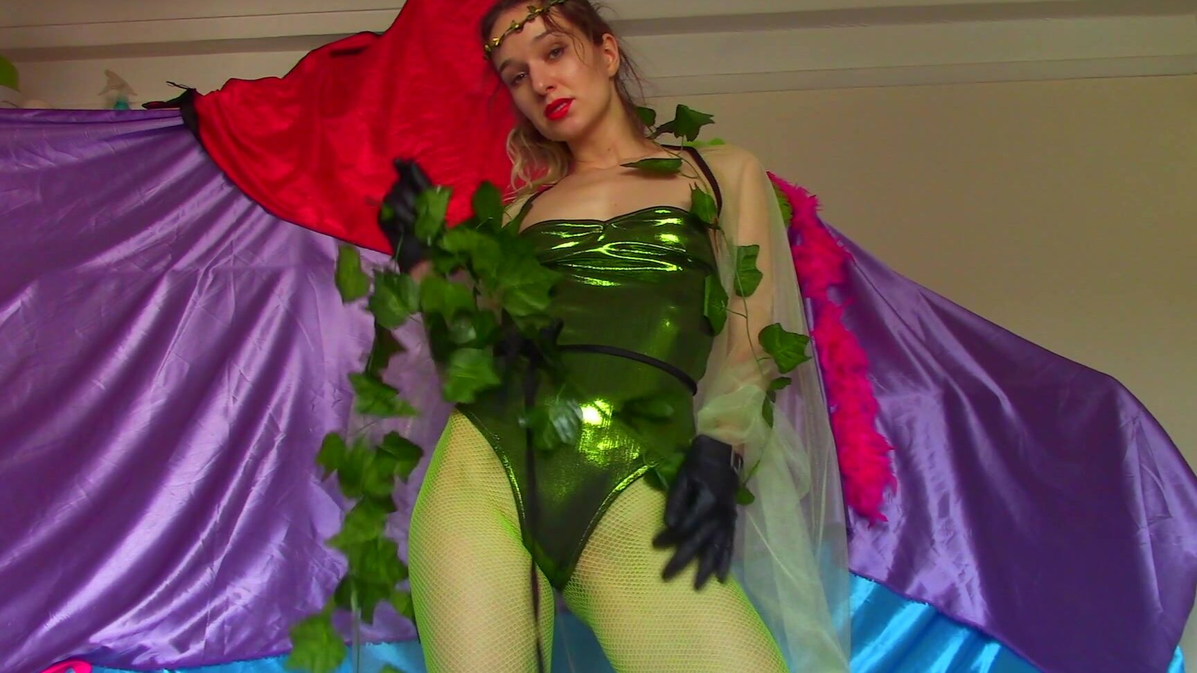 "Goddess Vanessa" executrix, femdom pov, mesmerize, squash / smother, supervillain Under POISON IVY Mesmer SPELL manyvids