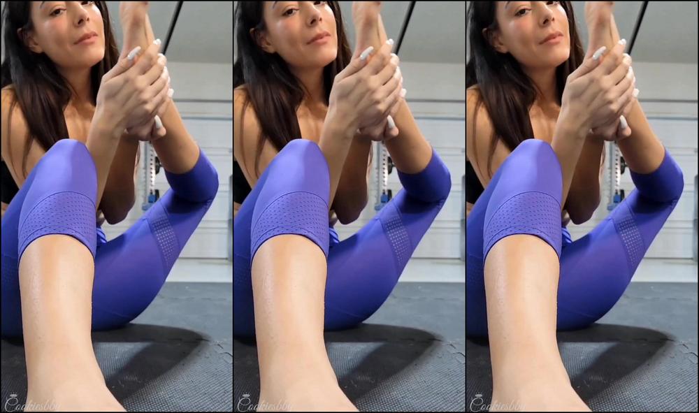 Cookiesbby My Socks Got So Dirty Today And My Spandex