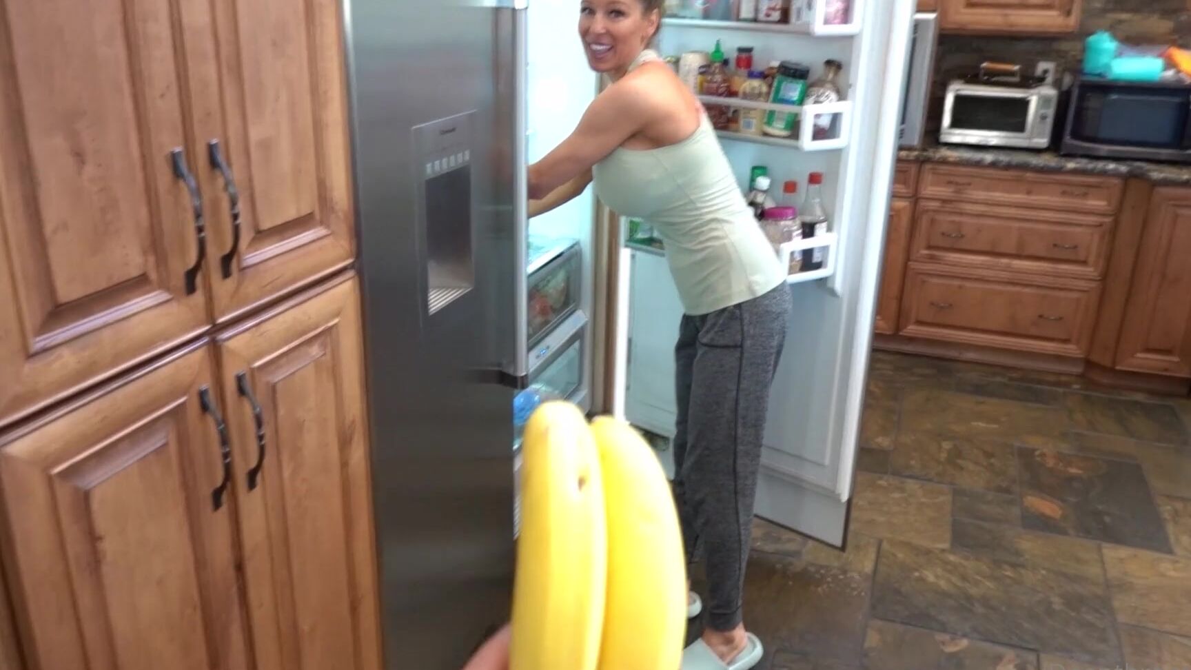 Heatherharmon I Get A Ton Of Requests For Mouth Stretching I Tried Something Different In This Video J