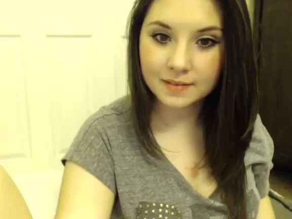 Taylor Made Cam Show With Lexi