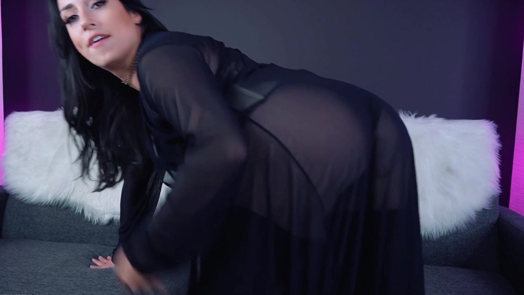 Talia Tate Slurp Slurp Cei