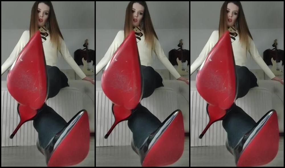 Goddess Anna Nicknamed Goddessanna Onlyfans New Video 530 Locktober Nylons Loubs Foot Tease Q3O