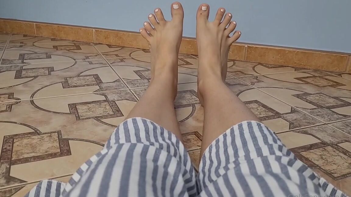 Masmr Onlyfans 5November Top Feet View White Nails This Short Clip Is Posted On Both My Fansites