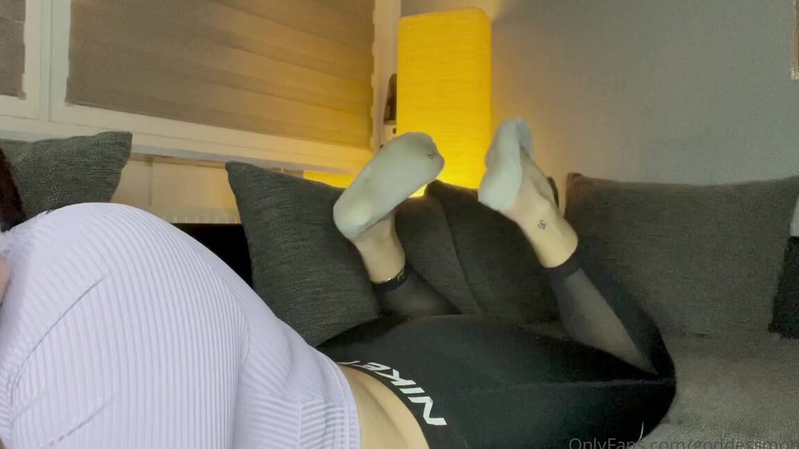 Goddessmona 91 Onlyfans Dein Schwanz Pulsiert Und Du Willst Einfach Nur Hier Bei Mir Zu Sein Tatschlich Stimme Ich Dirp