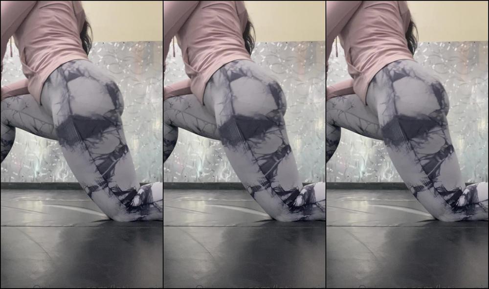 Ninasandiego 2399332503 03 21 2022 Stretching Is My Favorite