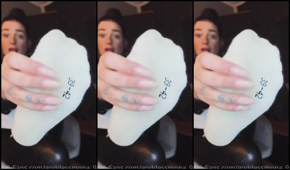 Goddessmona 91 Onlyfans Welcher Anblick Killt Dein Hirn Mehr Schwarz Oder Wei Which Sight Kills Your Brain More Blackp