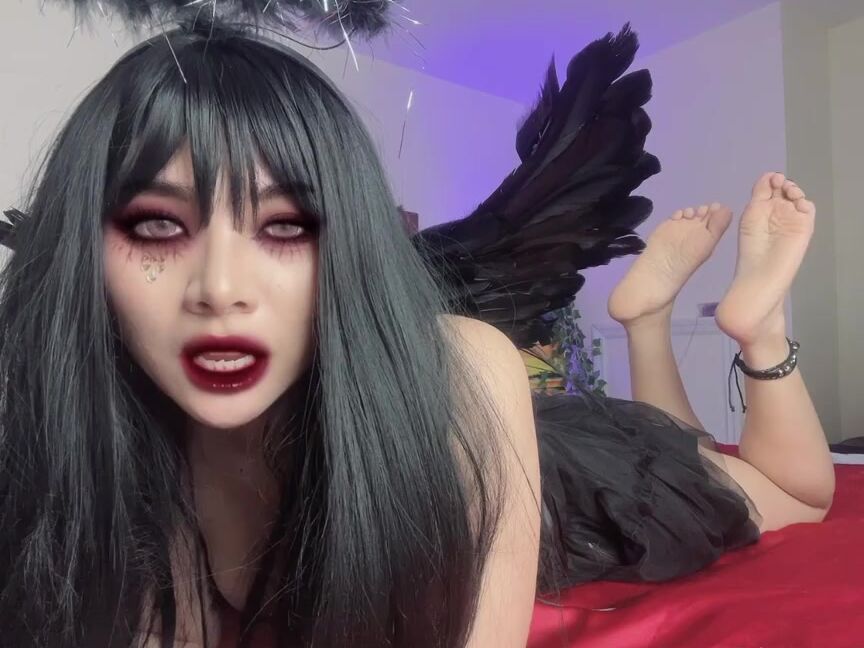 Snowpriness Onlyfans Promise This Is The Last Video With Scary Look For This Year