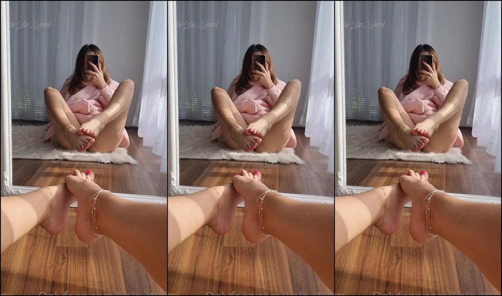 Lola Ward Mirror Joi What S Better Than A Pair Of Feet