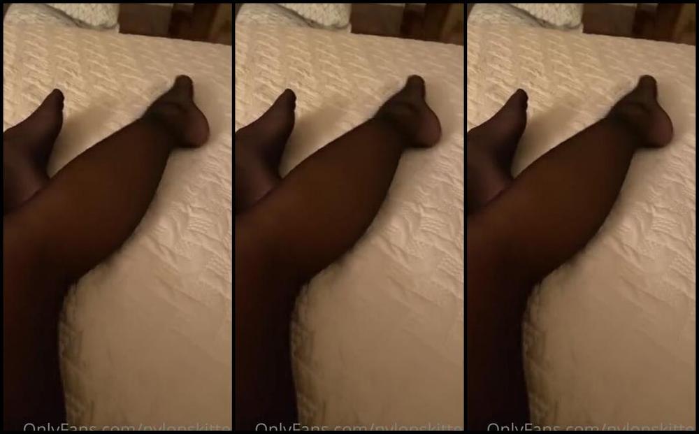 Nylonskitten Nicknamed Nylonskitten 11 04 2020 Onlyfans Video And A Little Vid Clip For Toesday