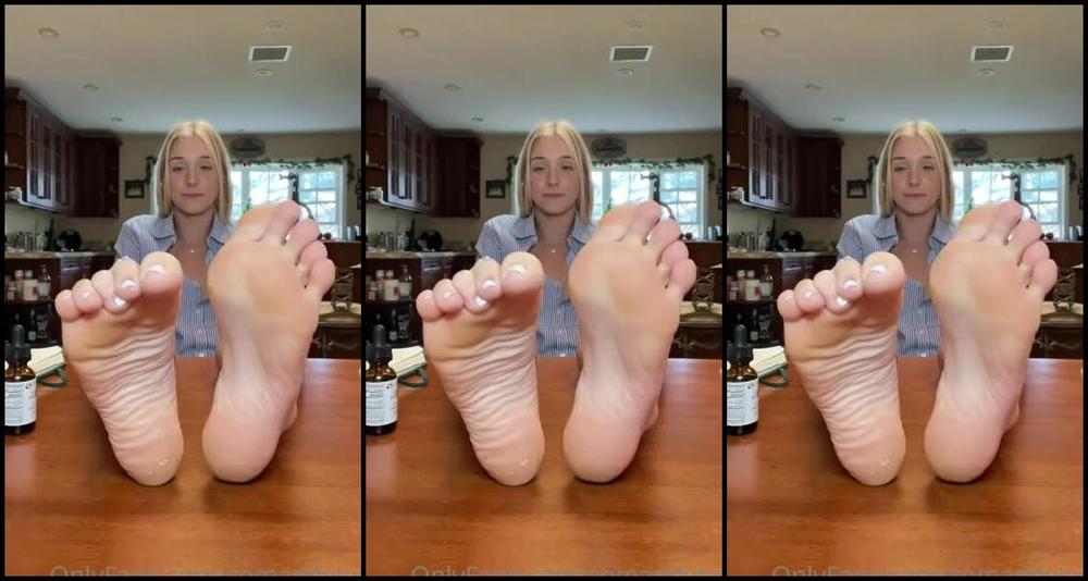 Goddess Kaylee Aka Xomaddykxo Onlyfans Pov I M Your Naughty Therapist Bringing The Best Techniques So Hopefully My Tactics Can Help Youp