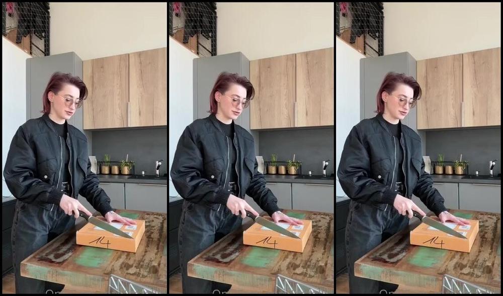 Natallie N Nicknamed Natallien Onlyfans Unboxing And Try Out Of My New Latex Uniform Gift From One Of You Guys So Thank