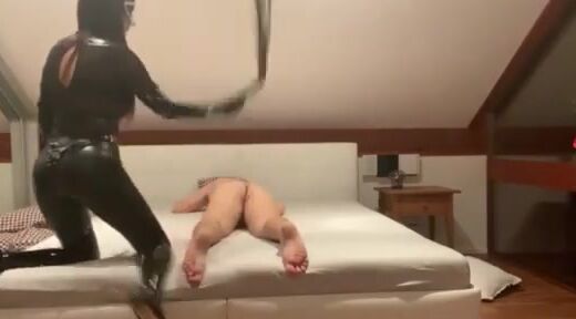 Lady Nikita - Strap-on Deep throat training for slave - Many Manyvids