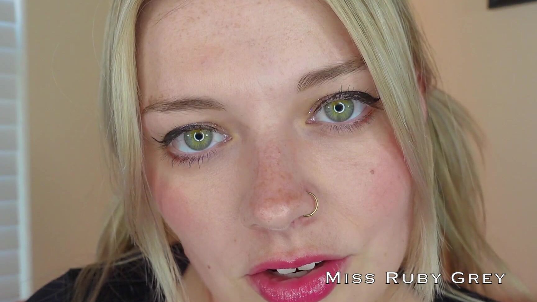 Miss Ruby Grey - NEWCUMMER CEI Fetish