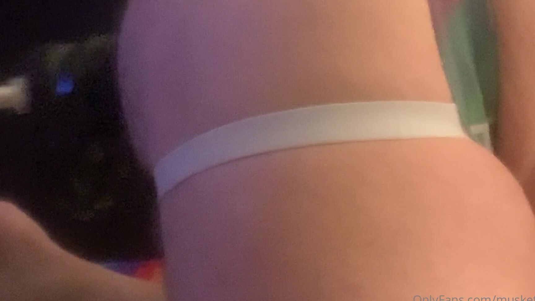 Musketcsax Set Up The Forttroff Fuck Machine On The Bed For Some Fun Before Bedtime