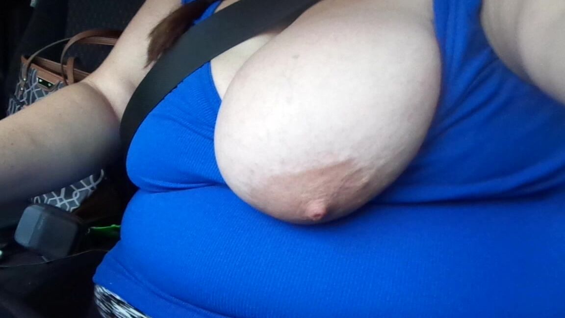 Allie Driving With Boob Out And A Sexy Story