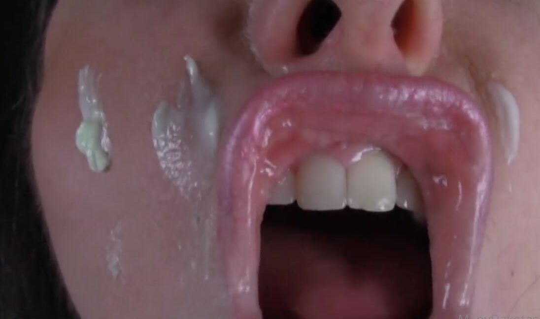 Dakota Charms Nicknamed Dakotacharms Onlyfans Cum Silly Face