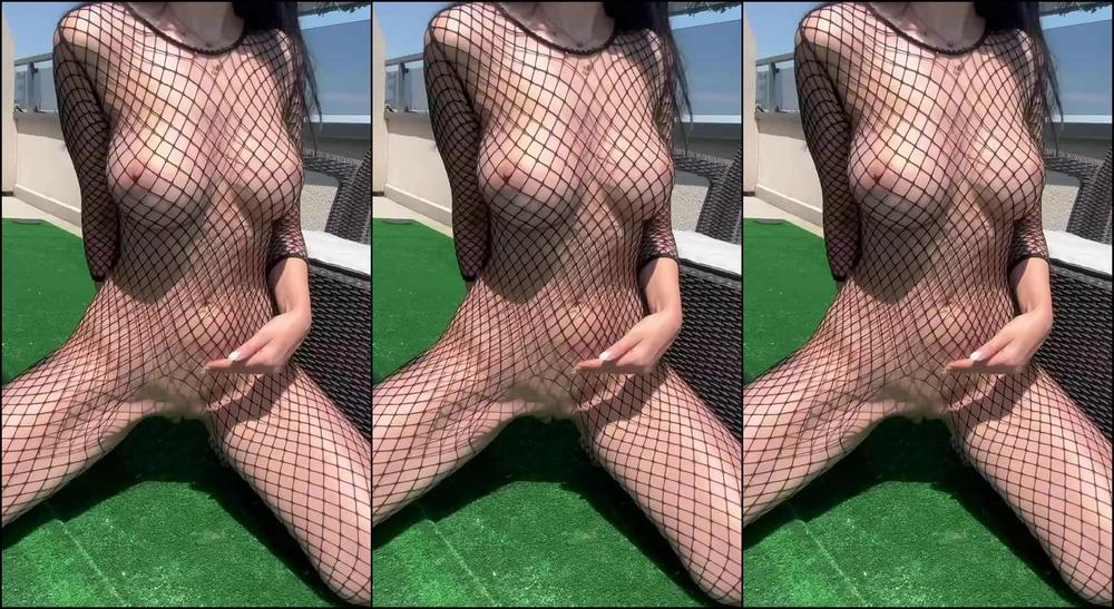 Atomicbrunette18 104