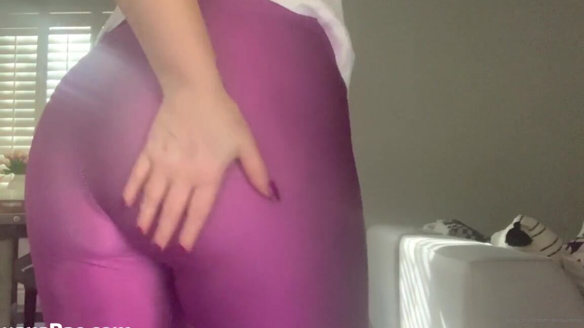 Goddessroxanarae Nicknamed Missroxanarae 10 13 2019 Onlyfans Video Sweaty Ass And Panties