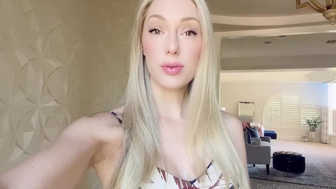 Princess Rene Aka Worshiprene Onlyfans It S That Time Again