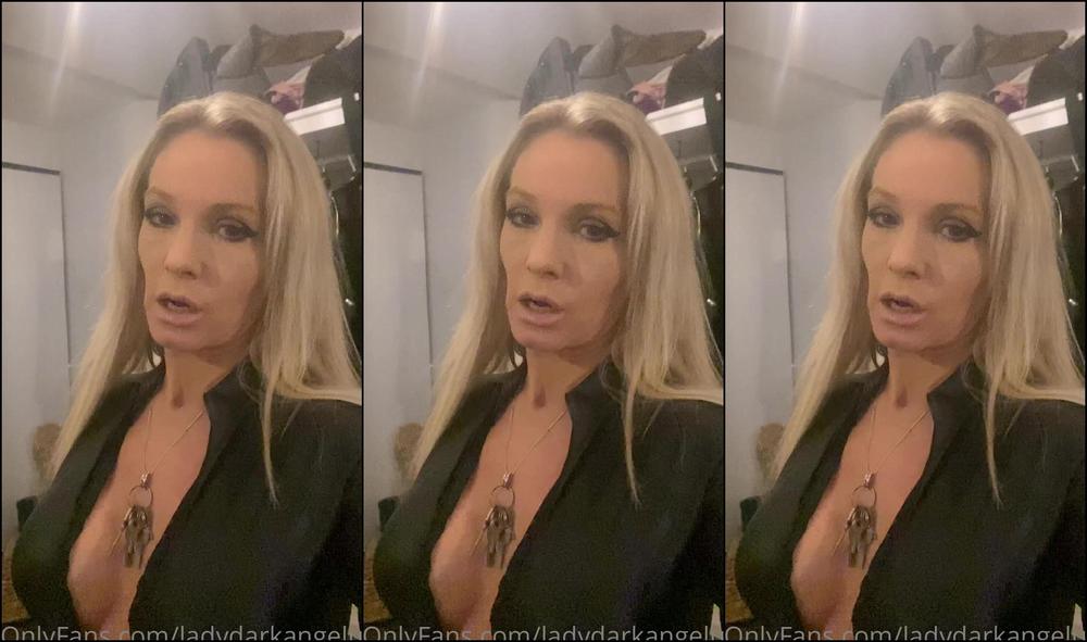 Lady Dark Angel Getting Ready To Start My Sessions