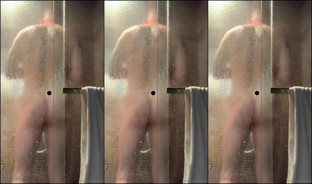 Bradknightxxx New Shower Clip Me Soaping Up My Cheeks And Giving Updates About Life Min Check I