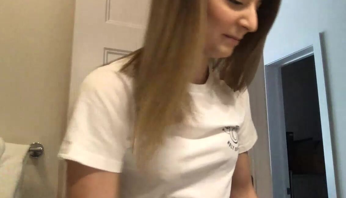 Sandyinlace Stream Started At Pm Tidying Up