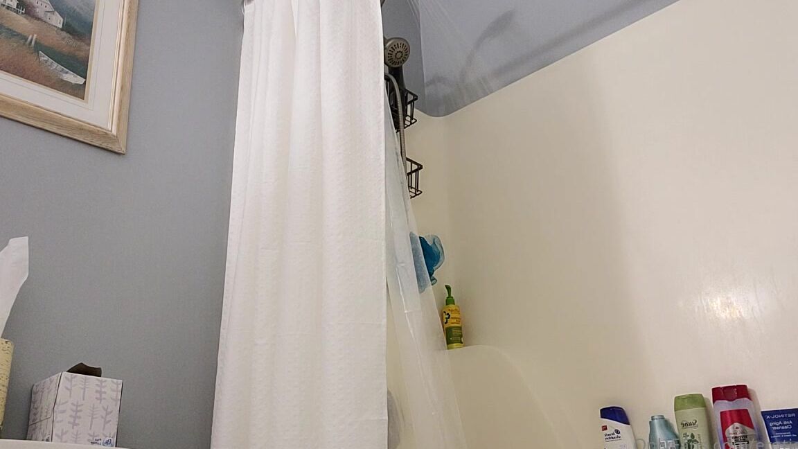 Erotiqued Wet Shower