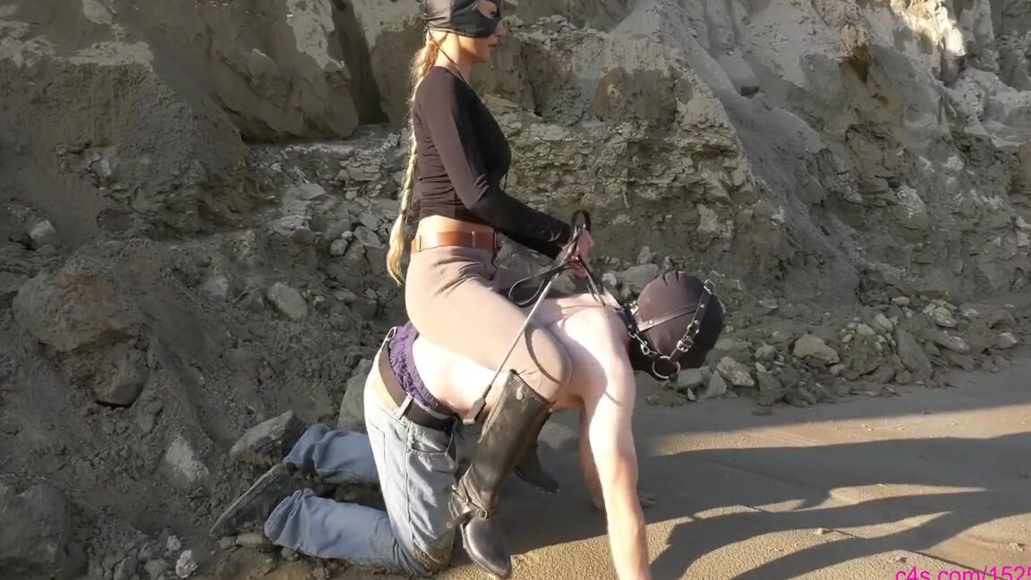 riding mistress katharina sandy and muddy ride extreme pony challenge german language no subtitles Clips4Sale