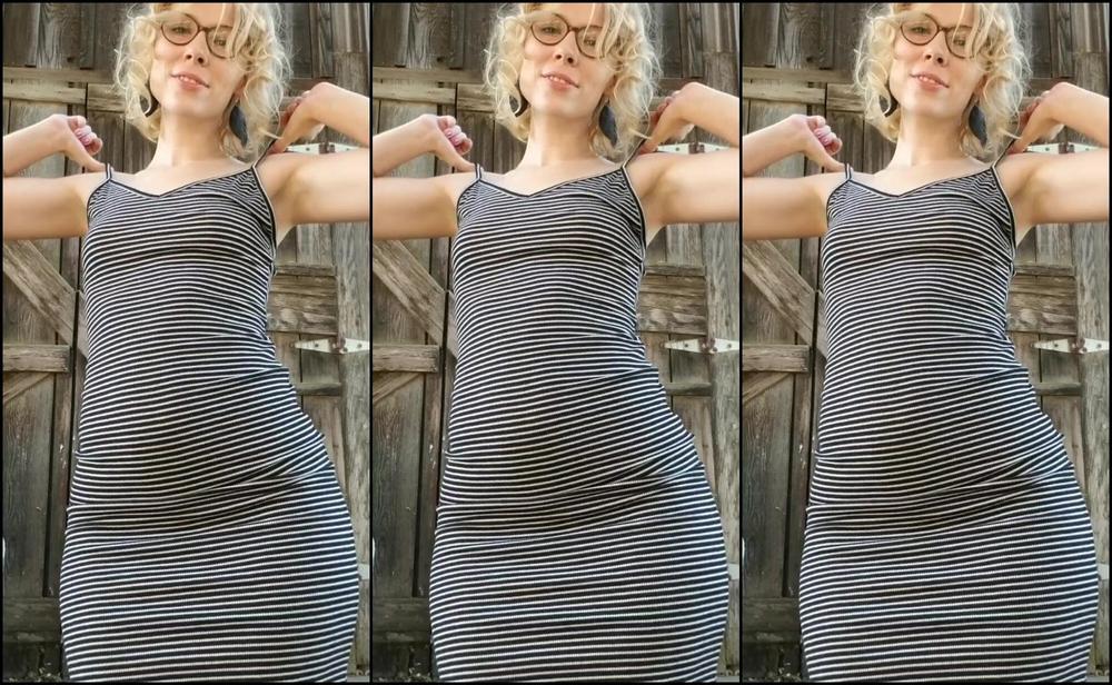 Blondieblooms Stripped Dress Tease