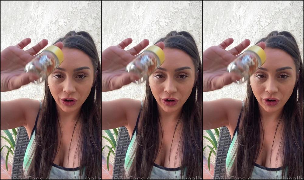 reallillyhallxx-11-08-2021-2190132498-heyoooo-cloud-9-sessions-are-back-come-smoke-with-me