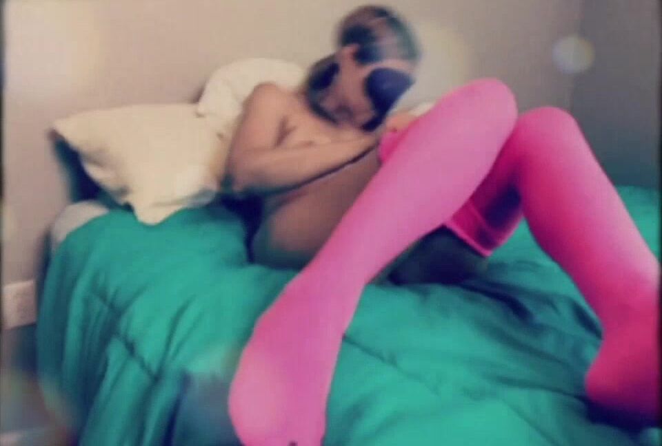 Alyssajaneart Electric Nylons