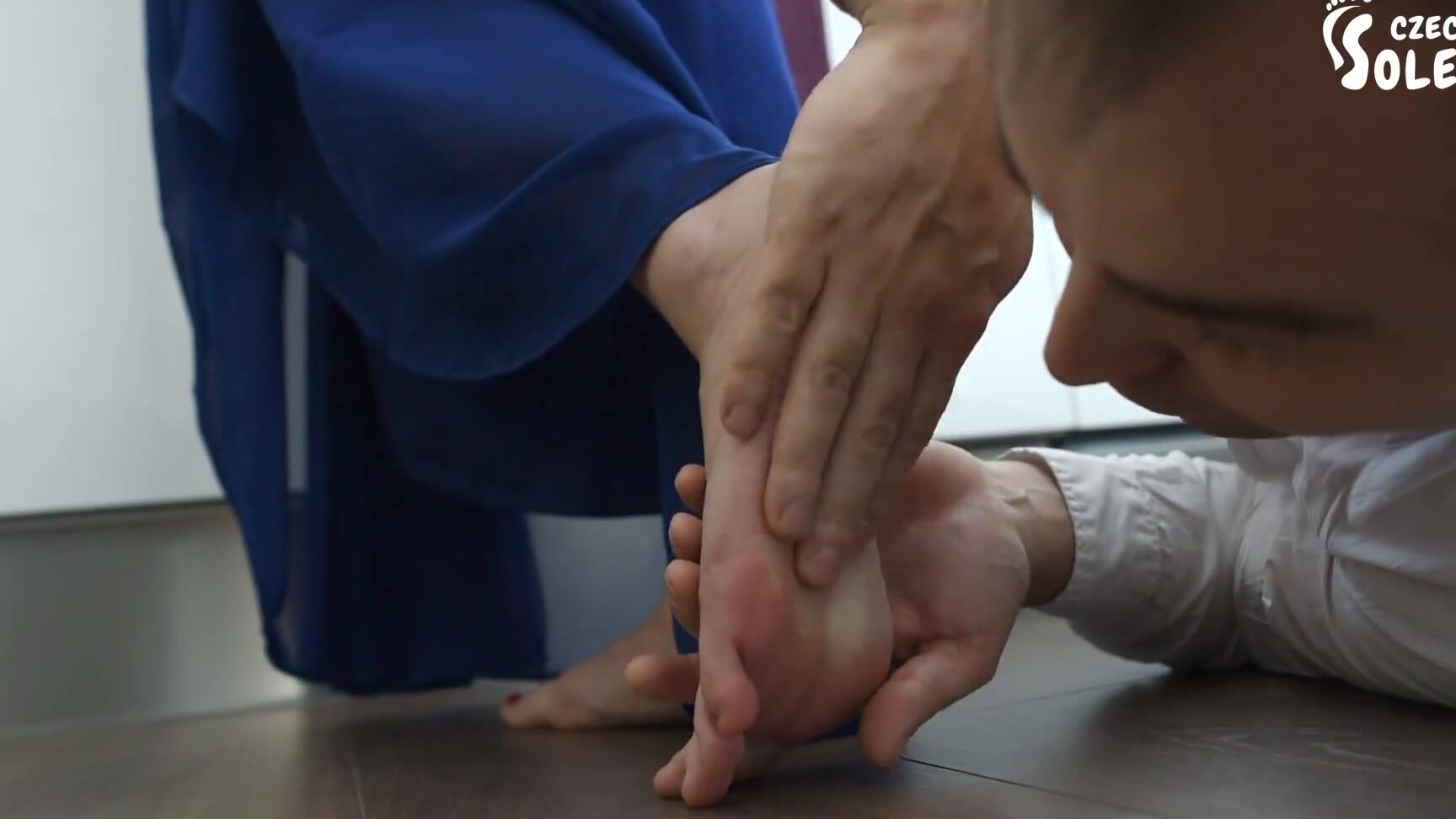 Czech Soles Princess's Noble Feet And Her Loyal Servant (Foot Worship, Princess Feet, Foot Goddess, Czech Soles) Czech Soles