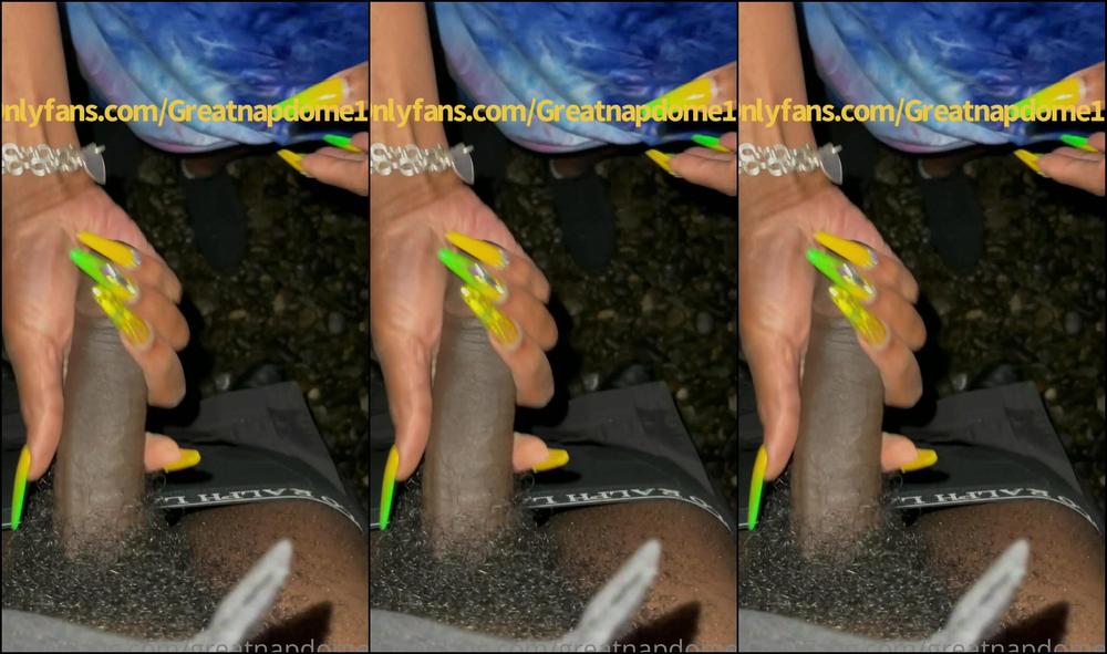 Greatnapdome Out On The Roof