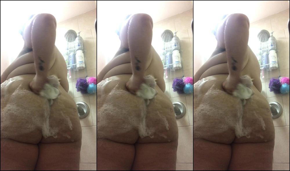 Rose D Kush 611046997 07 29 2020 Some Sexy Soapy Booty Shaking