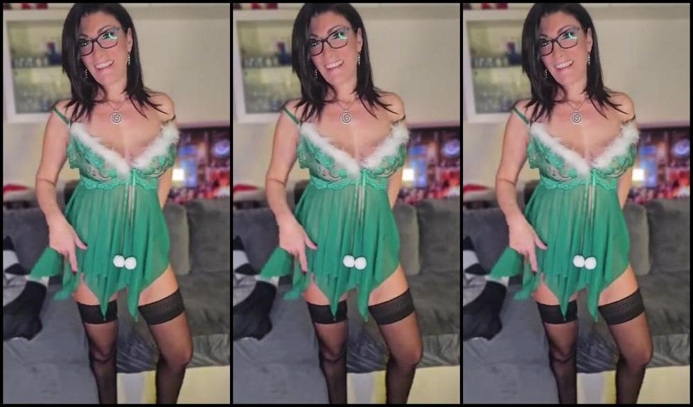 Thelmalouise2019 12 23 2024 Onlyfans Video Per Chi Preferisce La Figa Questo Video Di Natale Fa Al Caso Tuo