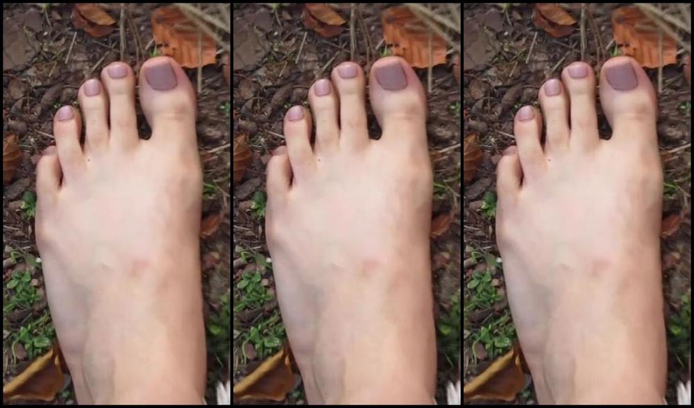 Neolasoles Nicknamed Neolasoles Onlyfans Walking On The Side Of A Forest