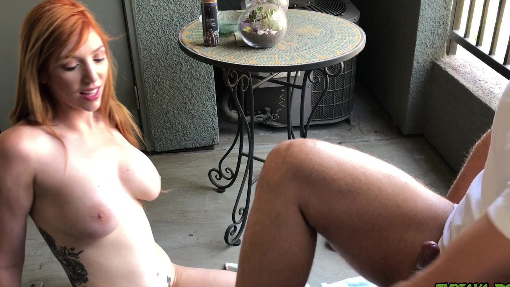 Dan Ferrari - Public Blowjob Redhead Lauren Phillips - ManyVids