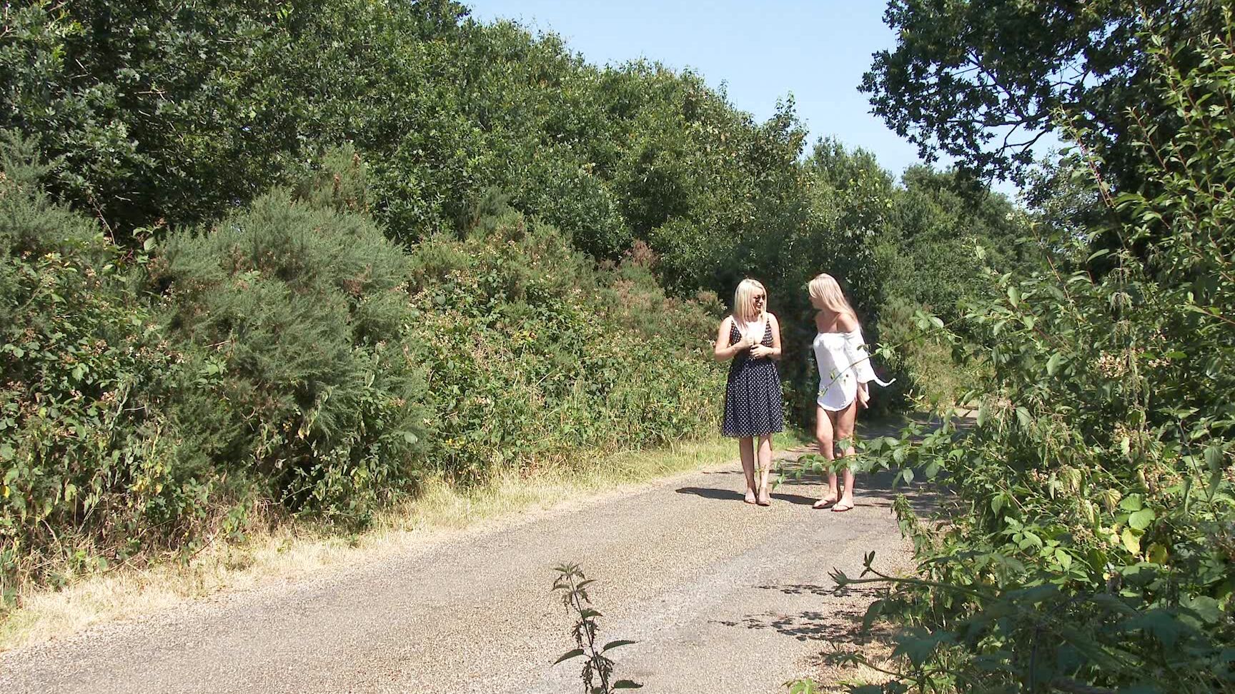 Penny Lee Duo Public Flashing