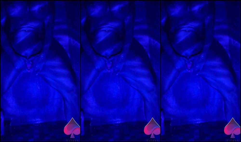 Bbcslutwife4U2 2023 07 29 Shower Time With A Tentacle