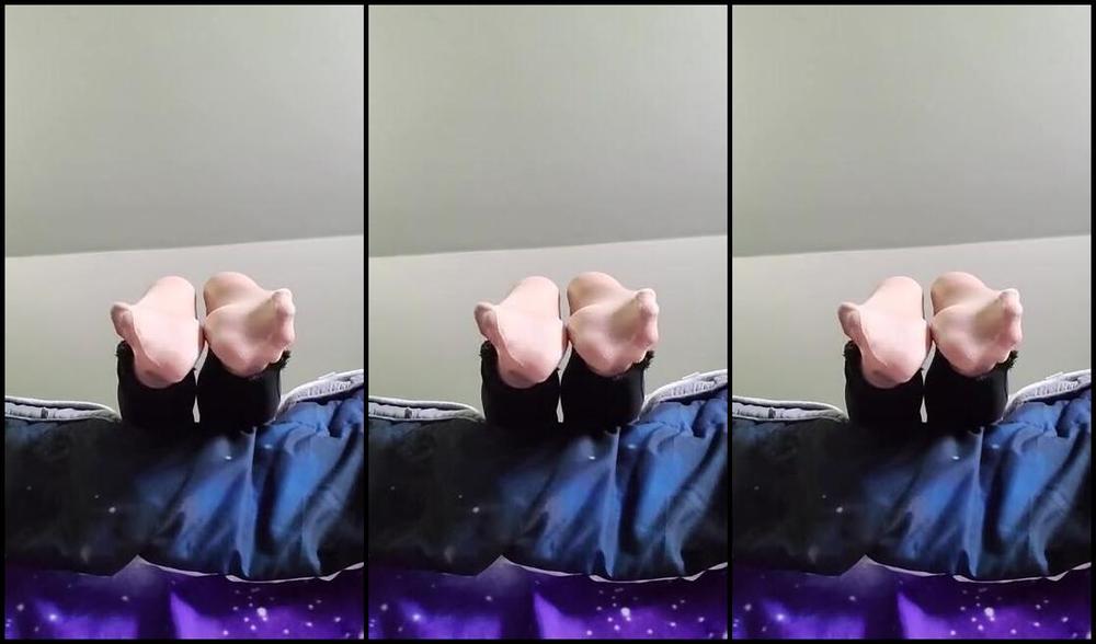 Crystal Paris Nicknamed One Lonely Foot 08 22 2024 Onlyfans Video Rub Them Before You Stroke