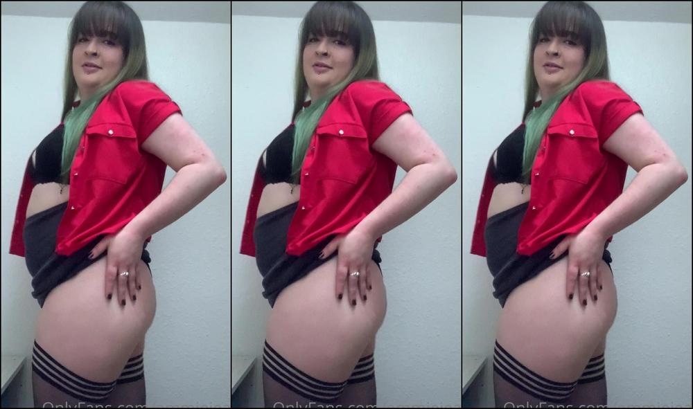 Emmiejean Here S A Slow Little Strip From A Custom Video I Made Recently I Ve Muted The Soun