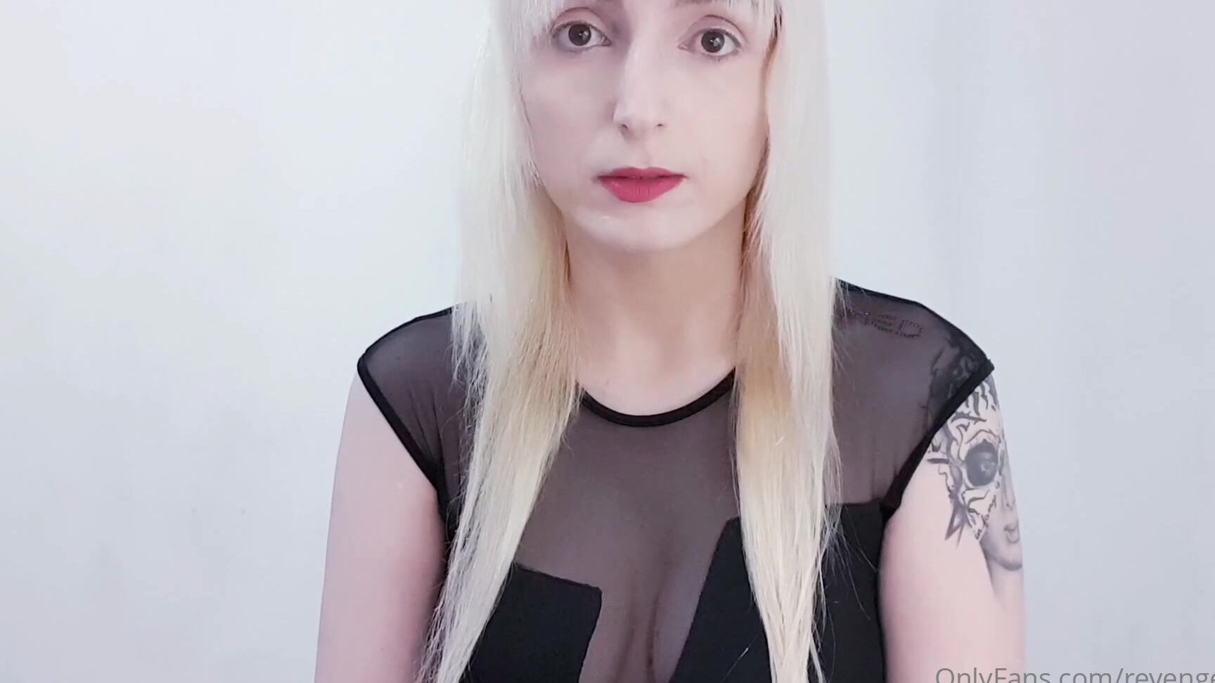 Revengestar How To Not Get Scammed When Dating Online Looking For A Goddess To Serve