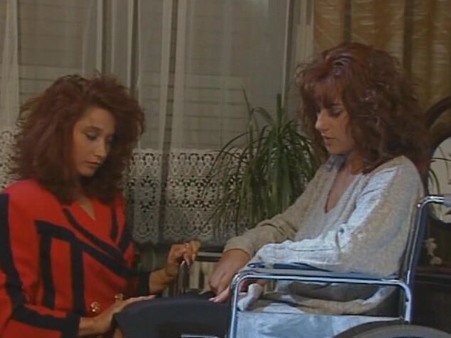 "Anita Rinaldi, Simona Valli, Erika Bella, Christophe Clark, Tao, Paul" anal, Feature La Sedia a rotelle ShowTime