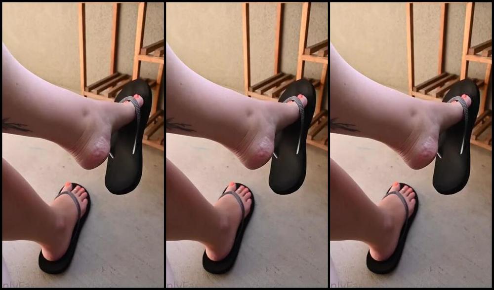 Tabitha Toes Nicknamed Tabithatoes 06 13 2021 Onlyfans Video A Little Flip Flop Dangle For You Today