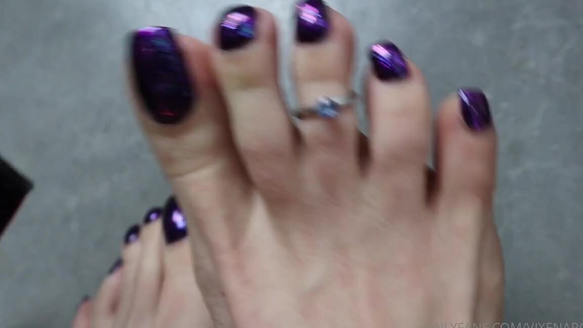 Vixenarches Onlyfans Quick Little Video I Shot With My Canon Before I Removed This Polish