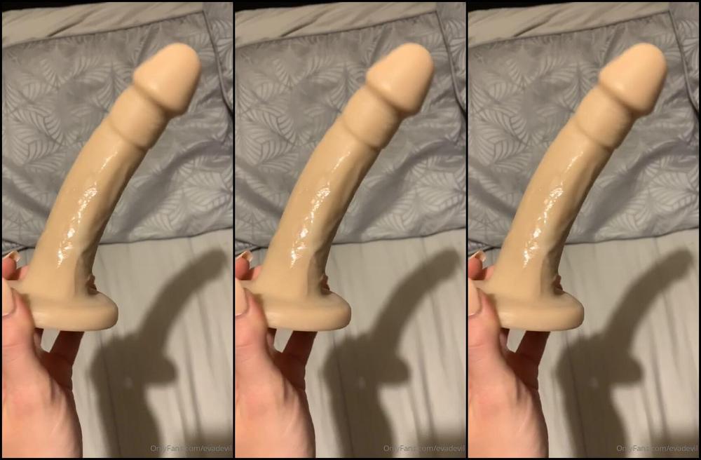 Eva De Vil Video Juicy Tribute If Youd Lick It Clean Dildo Oc