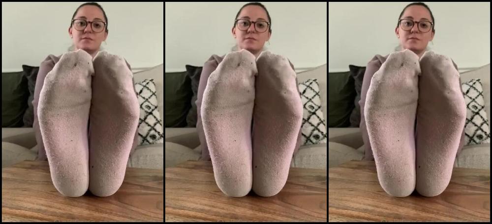 Mimisfeet1 Aka U81134601 Onlyfans Smelly Work Socks And Smelly Soles Tease Fancy A Sniff